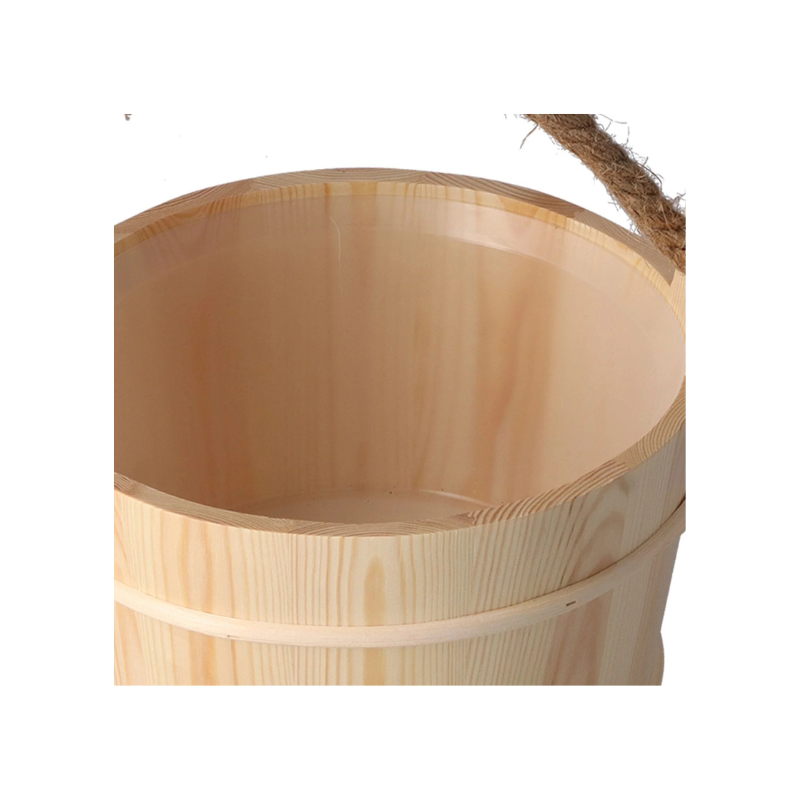 Wooden_bucket_rope
