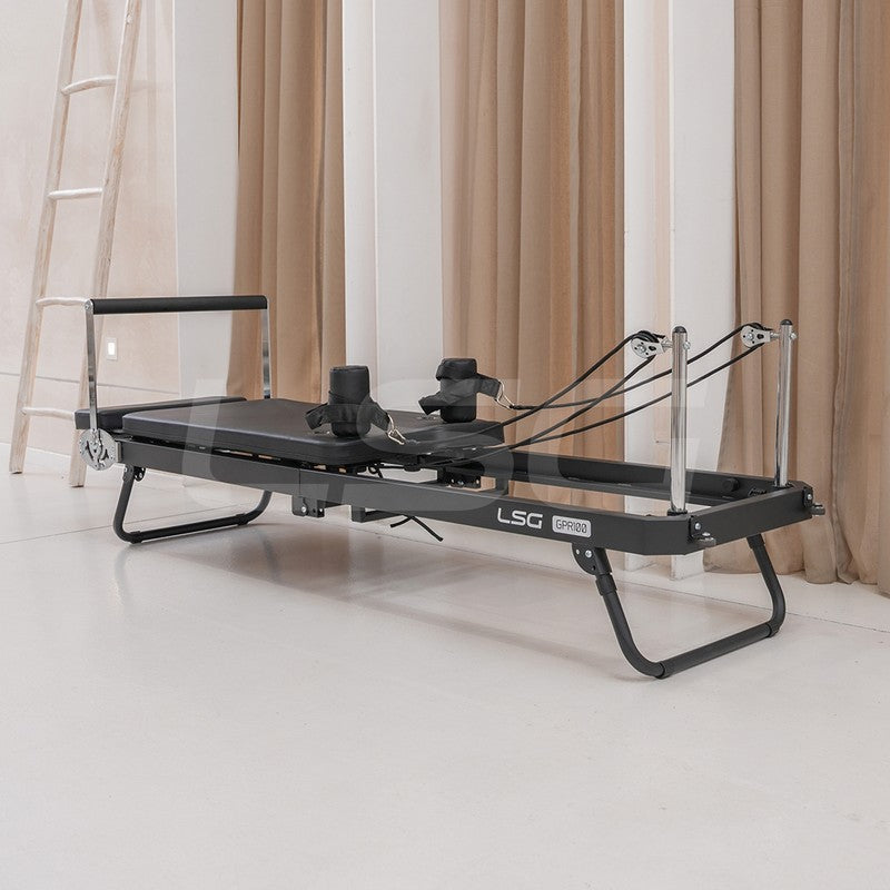 lsg-gpr100-foldable-pilates-reformer-machine-studio-lifestyle