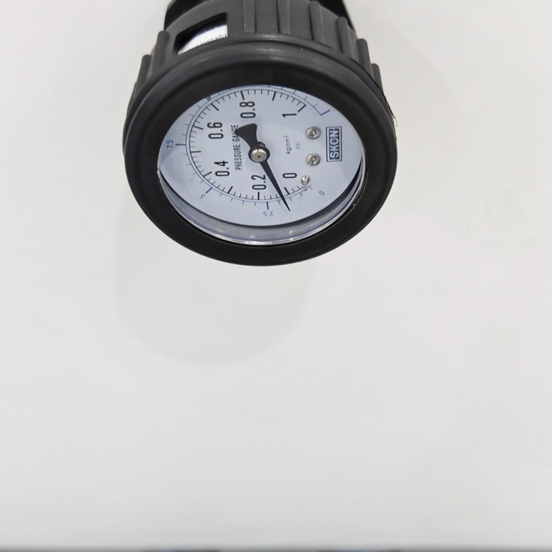 oxyair-portable-hyperbaric-chamber-wheelchair-olv-rw01-pressure-gauge-detail